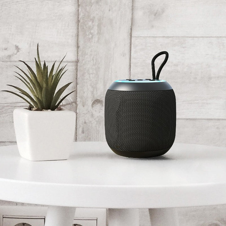 Outdoor Portable Waterproof Bluetooth Speaker